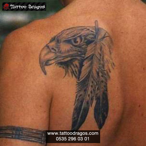 Kızılderili Tüyü Ve Kartal Tattoo